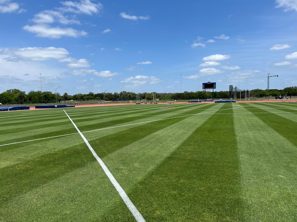 SFSturf_pros's tweet photo. Another great @ConferenceUSA tournament held on an SFS campus last week. @ChrisFerg95 had things just right at @UTSATrackField! https://t.co/dxhsyTHCY4