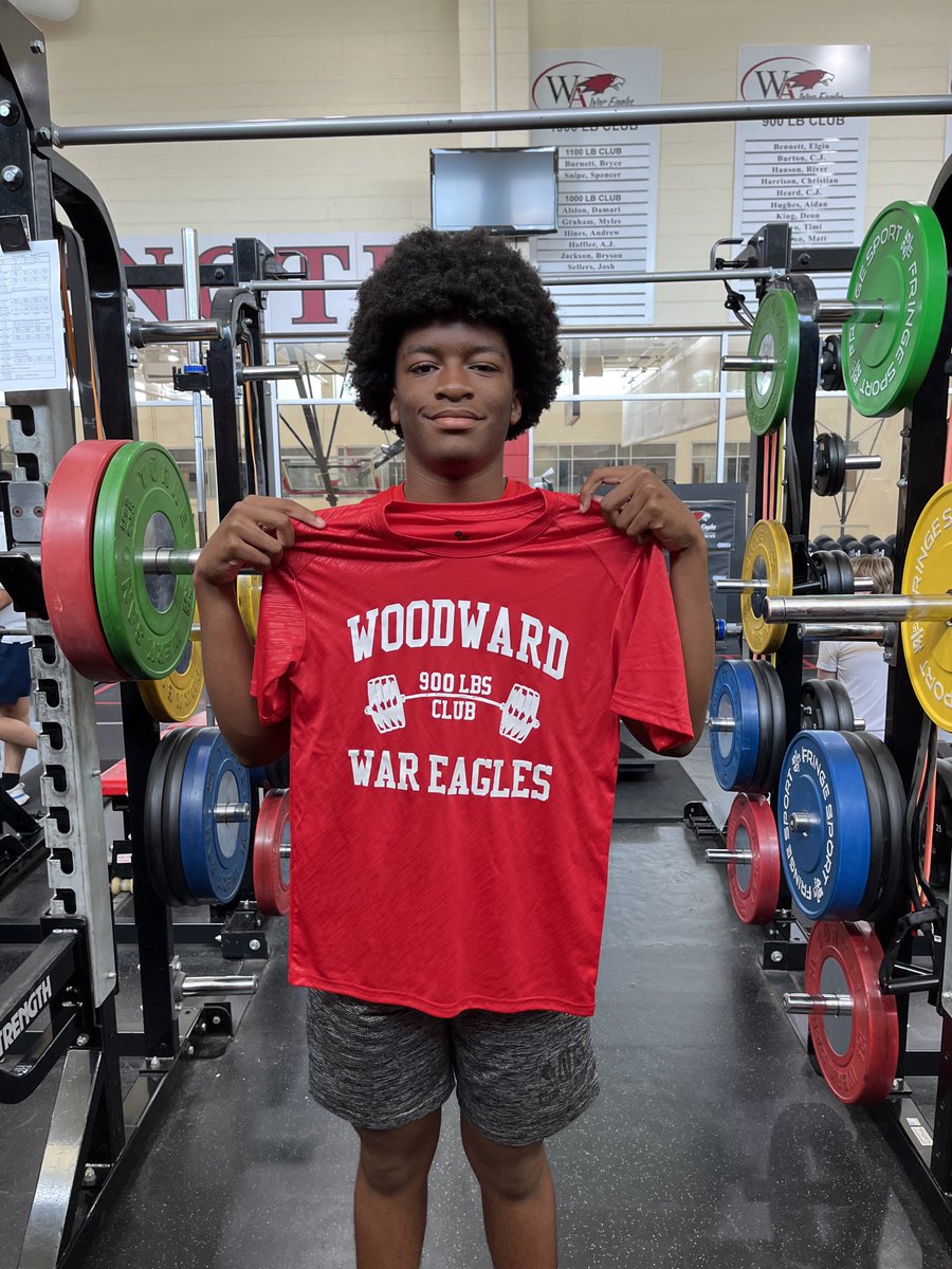 WA_Strength's tweet image. Neo Doe is now in the 900 lbs club.