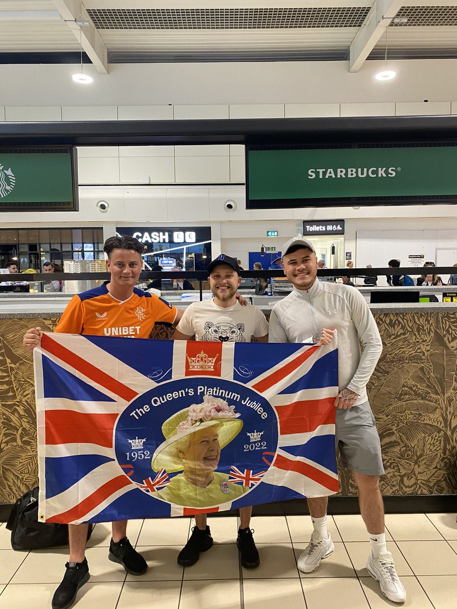 Lewis_To's tweet photo. Absolutely buzzing that the 3 of us have got tickets for the final. From the 3rd division to the Europa League Final. This is what it’s all about man💙🇬🇧🇪🇸 #VivaEspaña https://t.co/6HUcPgJXZ8