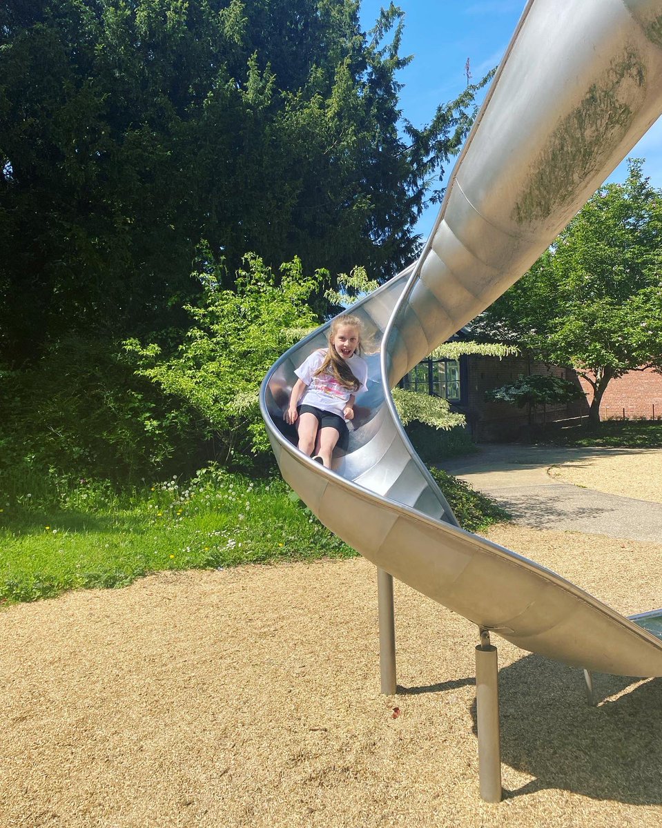 daniellekerr_'s tweet photo. For her homework this week before she got poorly, Lucy chose to spend time outdoors with family and eat her favourite food (ice cream of course)!🍦👨‍👩‍👧‍👦 @roalddahlclass @witton_walkce https://t.co/u3h85XQfPl