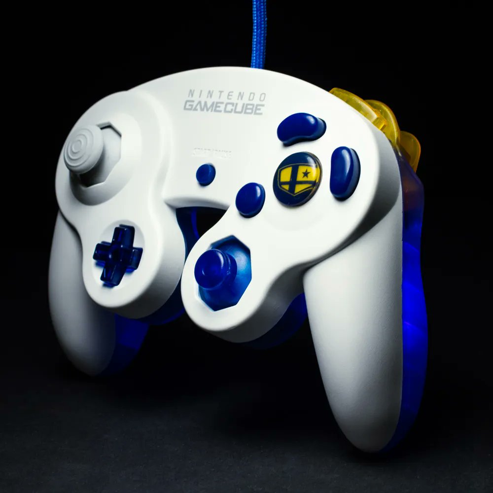 #TBH10 registration is OPEN! To celebrate, we're giving away a sweet Big House-themed Battle Beaver controller!

To enter: RT, follow <a href="/BattleBeaver/">Battle Beaver</a>, tag a friend who you KNOW you'd beat in pools at #TBH10 😆 Winner gets controller, friend gets free event reg! Drawing in 1 week.