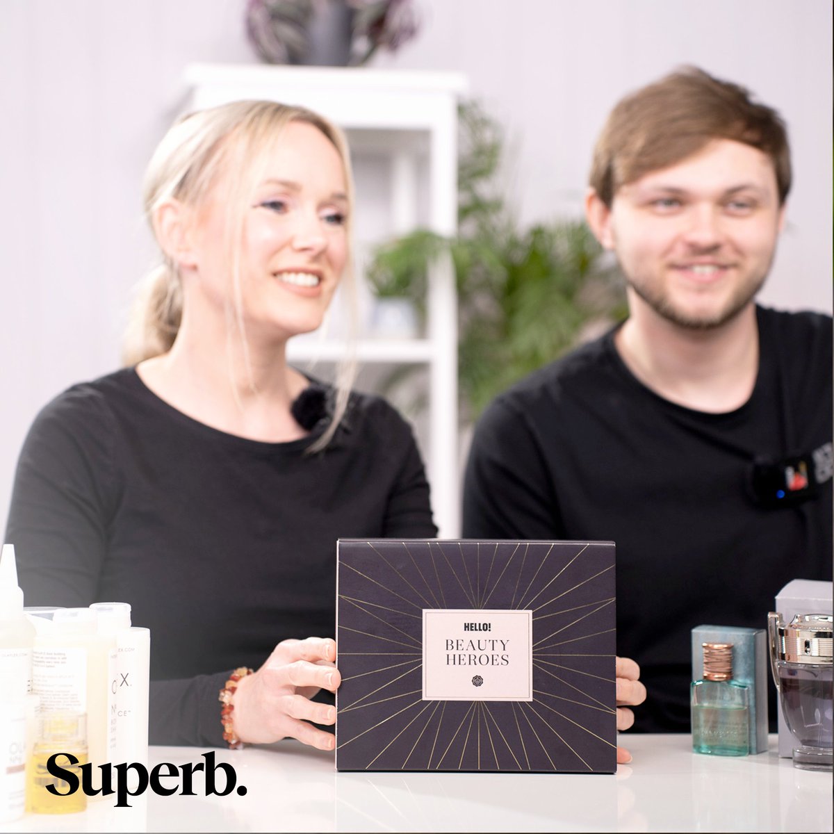 Enjoy a couple of shots from our live streaming studios! Which set do you prefer? Colourful and atmospheric or clean and bright? ✨

#setdesign #liveshopping #creativedirection #brandidentity