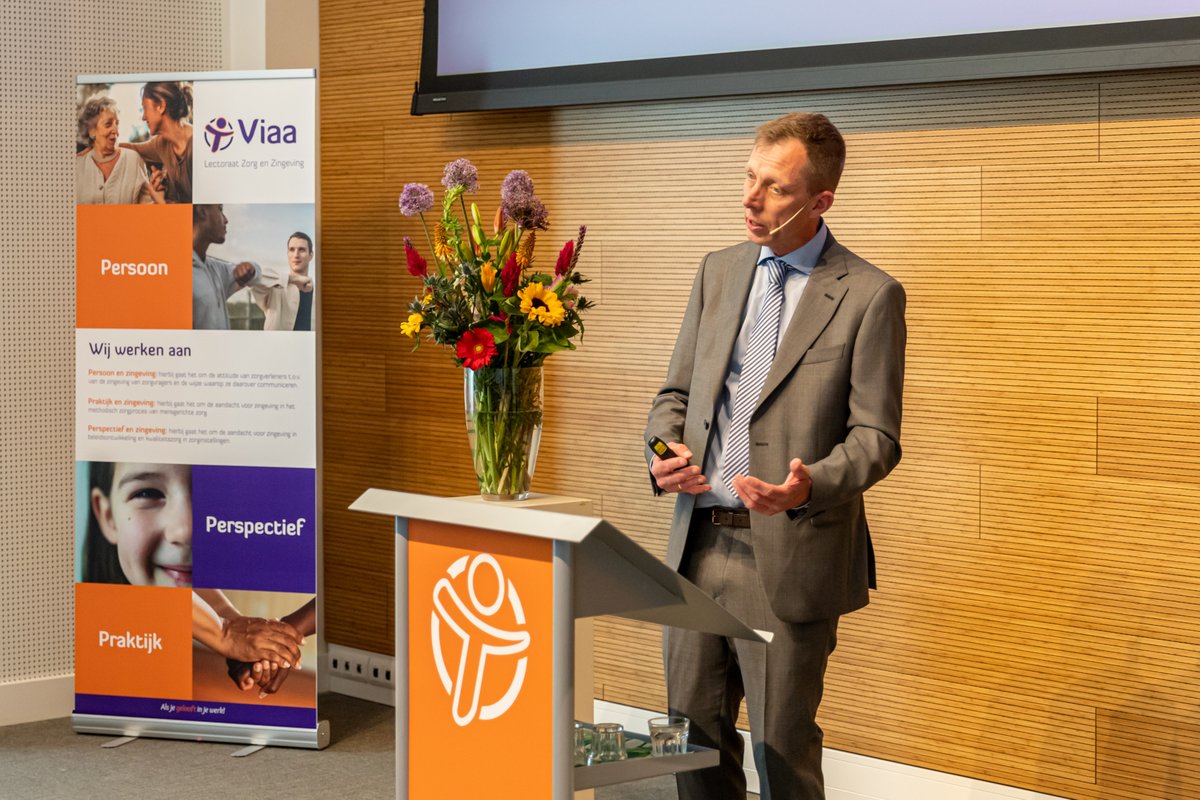 viaazwolle's tweet photo. Wij blikken graag terug op de installatie van Bart Cusveller als onze nieuwe lector Zorg en Zingeving.  

Wilt u de rede met de titel “Waar visie ontbreekt, verkwijnt het vak” ontvangen? Dan kan dat. https://t.co/hsgtbfzJtv

Terugkijken kan via https://t.co/4aOaGp6X1n https://t.co/Ig2XBG4kue