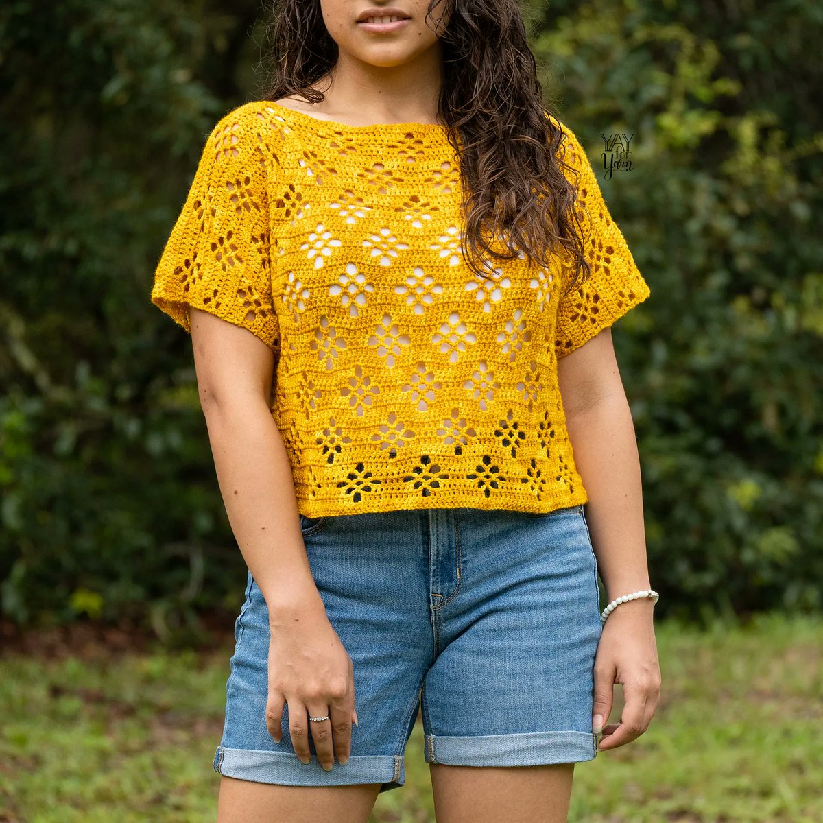 knithacker's tweet photo. Crochet a Daisy Tee For Summer - FREE Pattern Alert! 👉 https://t.co/lxK1aejLlD #crochet #handmade #diy #freepattern https://t.co/7dBBRmz95p