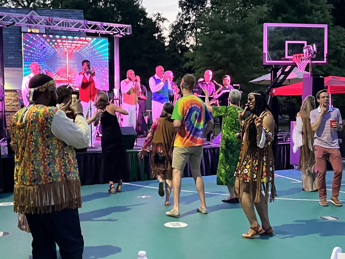 UtopiaExpc's tweet photo. It's been a crazy weekend! A Bar Mitzvah, Parkway South's Prom, and Forsyth's 60th anniversary: there's been so much to celebrate. We're honored to have been a part of so many incredible moments, and hope everyone had as an amazing time as we did. 🥳🥳 https://t.co/ItTLfXefYe