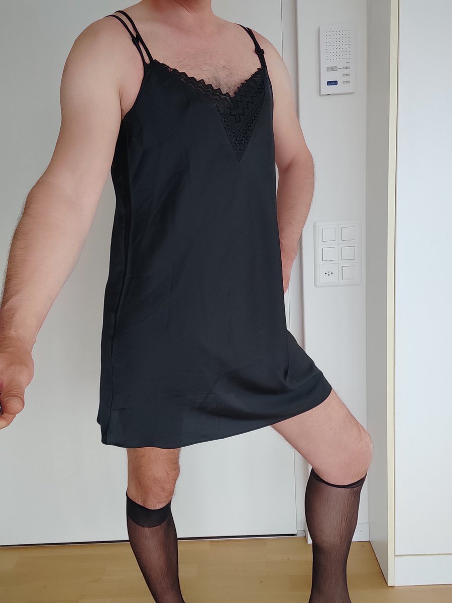 Zeigher1's tweet photo. Finally Home alone, and intermediatly jump into #wifesunderwear. So many pieces to explore🤪... #crossdress #crossdressing #meninlingerie #maninnylon #maninpanties
#nylonlover https://t.co/UbVsDrybtl