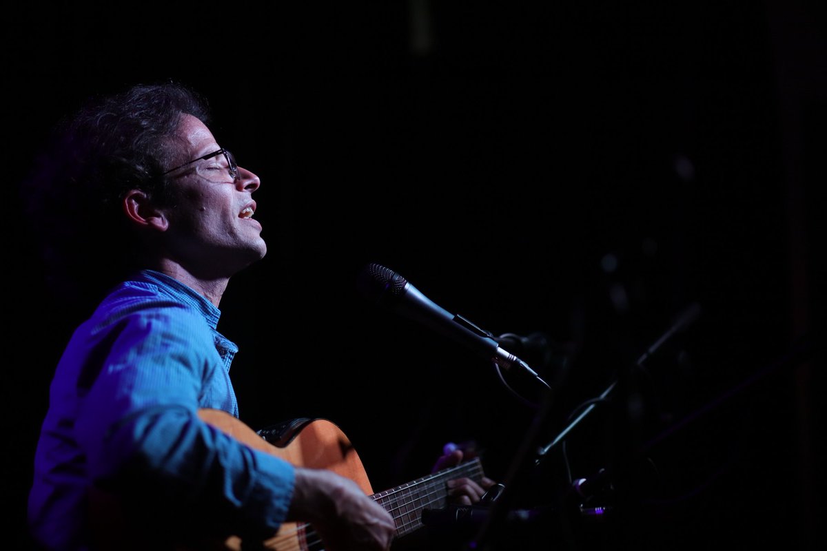 CANTAUTOR CUBANO AXEL MILANÉS, EN LAS REDES SOCIALES

Facebook
facebook.com/milanesaxel

Youtube
youtube.com/c/AxelMilanes

Telegram
t.me/AxelMilanes

Sound Cloud
soundcloud.com/axelmilanes

Instagram
instagram.com/axelmilanes

Twitter
x.com/axelmilanes
.