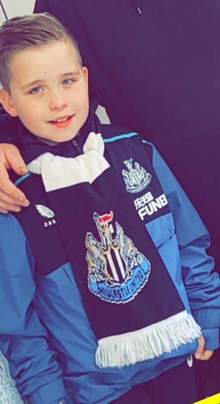 SivellJade's tweet photo. Ajw off to the football match and ask he can think about is that his teacher @Mrs Gallagher will be watching @FellDykePrimary https://t.co/BrkVbR28pb