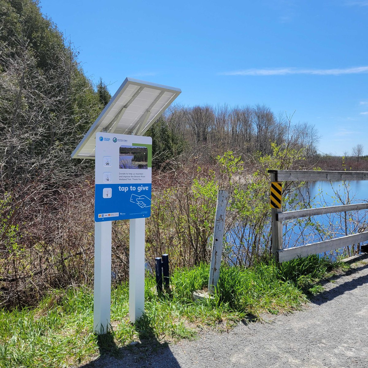tiptappay's tweet photo. While hiking the trails of Lake Simcoe Region you can now tap to give™ to help maintain the conservation areas.

tiptap's solar displays are perfect for year round outdoor collections. Plug the devices in &amp; start collecting!

Reach out and learn more at https://t.co/rCvtZ5gVM0 https://t.co/LBMqIQmIiC