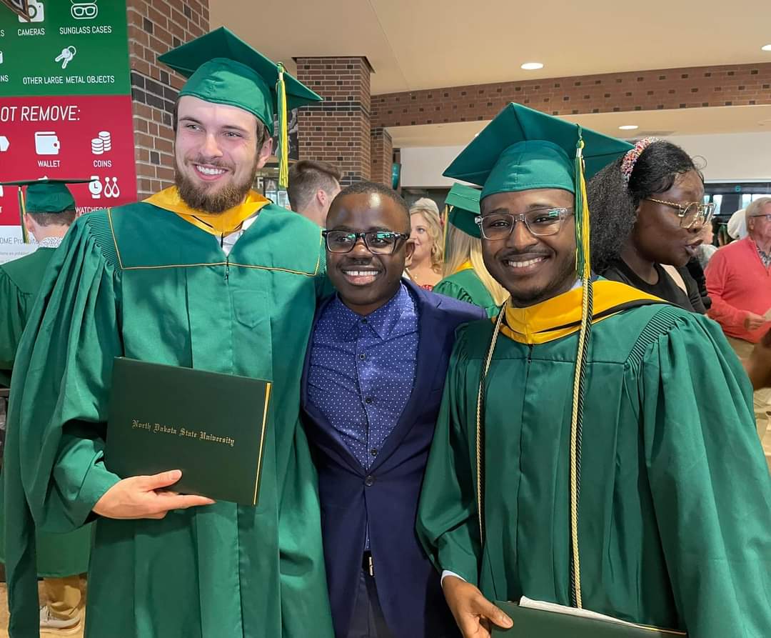 BibbyFarms's tweet image. Graduated as a Master of Science from the NDSU Department of Plant Sciences on Saturday. Had a lot of fun and wouldn&apos;t change a thing!