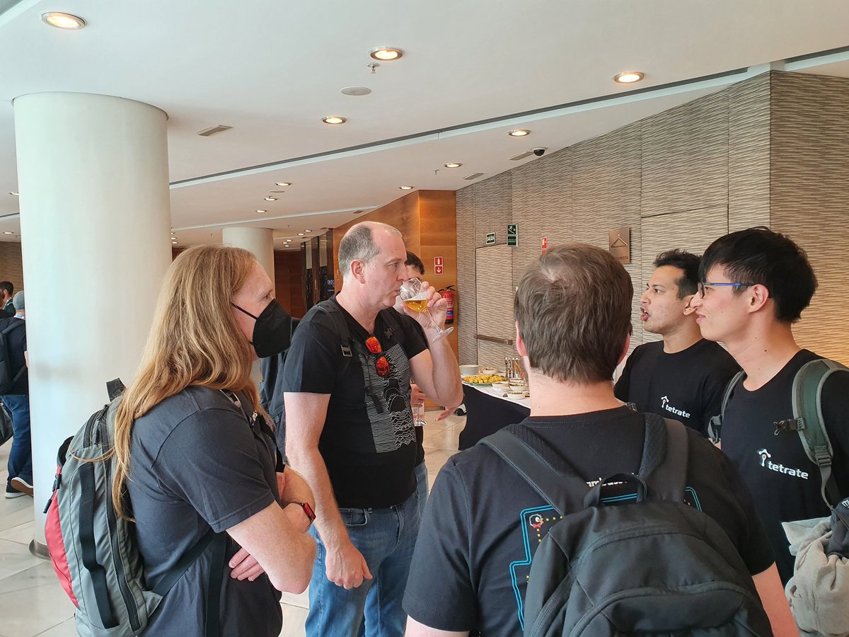 danielbryantuk's tweet photo. Big thanks to the @Tetrateio folks for organising their #ServiceMeshDay! Lots of great sessions, storytelling, and networking. The @ambassadorlabs labs team and I had a great time ๐
Oh, and did I mention the Envoy Gateway announcement ๐ https://t.co/9LV5iSlVnd