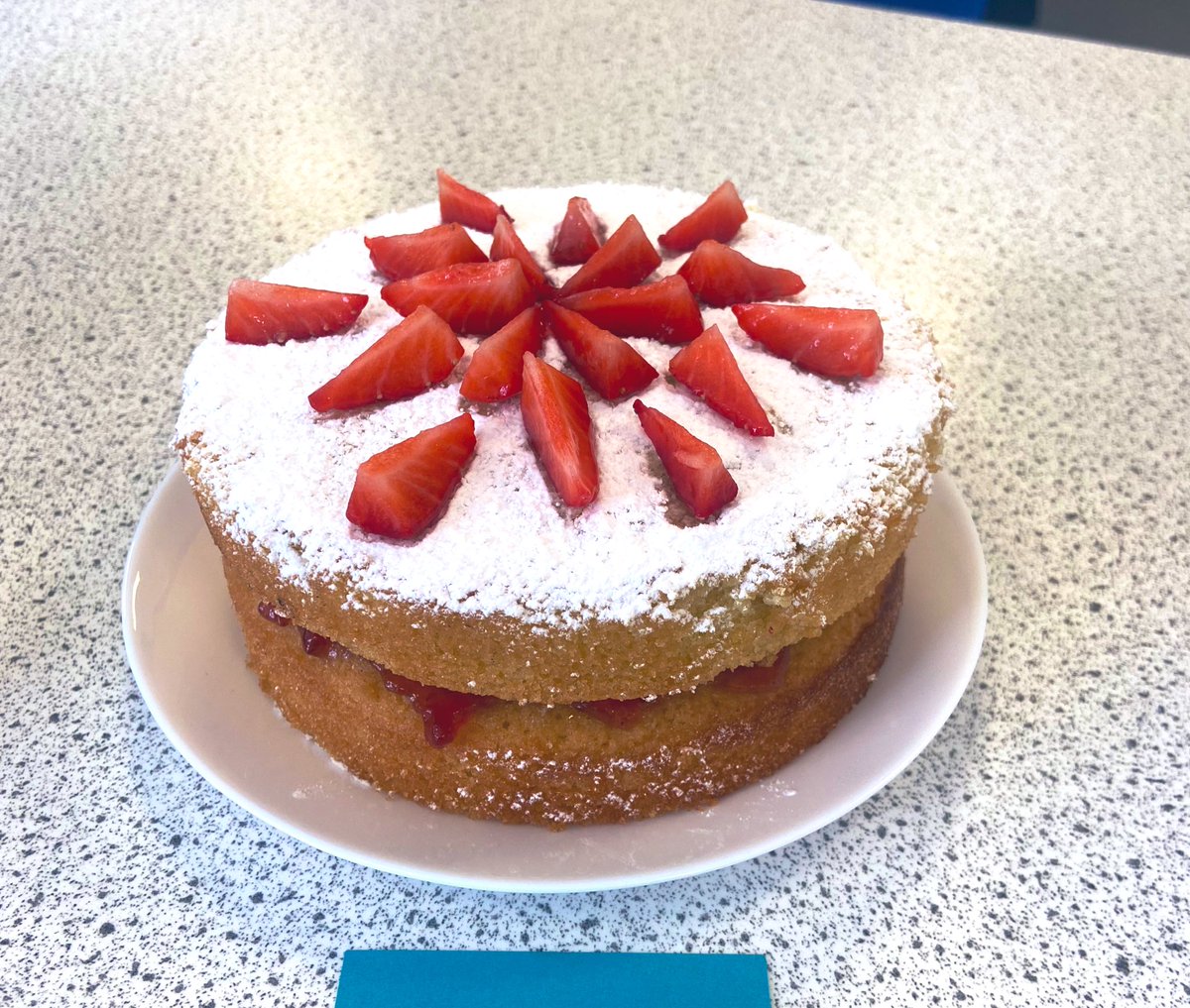 homeecs's tweet photo. S3βs Victoria sponge assessment! ππ future cake craft pupils? I think so! #bearsdenbakers #probakers #amazing #victoriasponge #HomeEconomics #starpupils #cakecraft https://t.co/RX9uPJjpJr