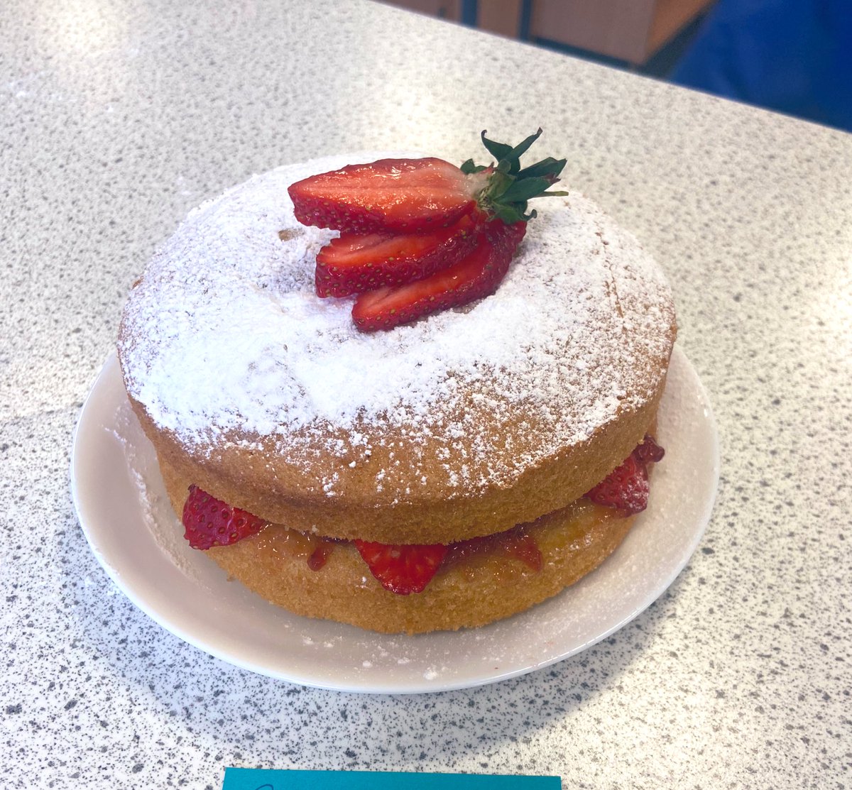 homeecs's tweet photo. S3βs Victoria sponge assessment! ππ future cake craft pupils? I think so! #bearsdenbakers #probakers #amazing #victoriasponge #HomeEconomics #starpupils #cakecraft https://t.co/RX9uPJjpJr