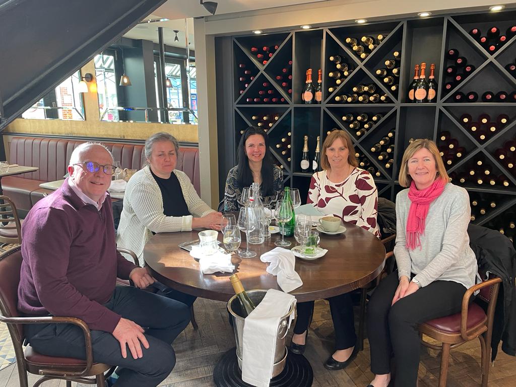 Here’s some of the hardworking G+K team catching up over a belated Christmas get-together in #horsham.🥂With many years’ experience in personal taxation, #companyaccounts + #payroll, we manage your #finances, so you can focus on running and growing your business.