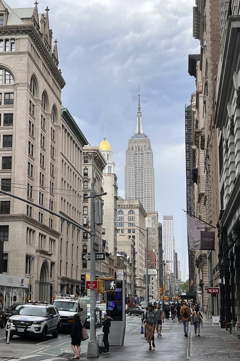 Thrilled to be back in my favourite city for tomorrows live in-studio recording of the keynote for <a href="/Bizzabo/">Bizzabo</a>’s Event Experience Summit with <a href="/alonalroy/">Alon Alroy</a> and <a href="/tojulius/">Julius Solaris</a> . 

Registration details are here:
bit.ly/3LJ1nyI

#eventprofs #eventmarketing  #eventstrategy #nyc