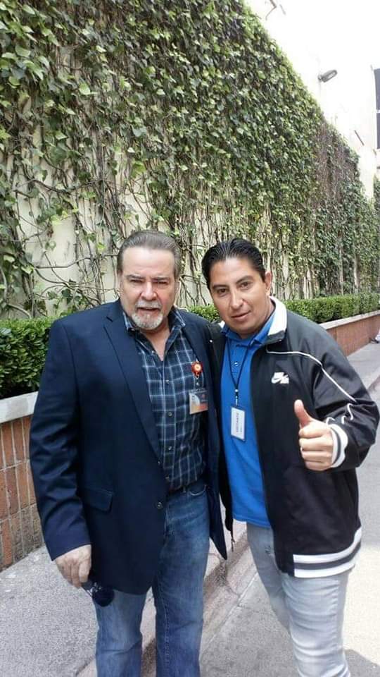 CesarEvora_FC's tweet photo. En Televisa San Ángel con César Evora

#FOTOFB #JuanitoMartinezCalvo https://t.co/CAApKJkftC