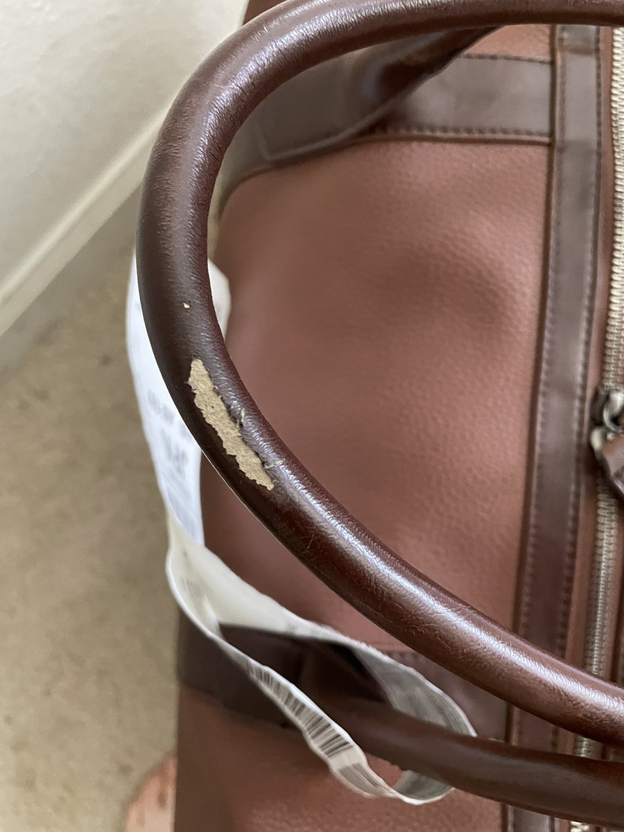 clewin52190's tweet photo. @AlaskaAir I was forced to gate check my soft leather duffel bag which is not meant for that purpose and it was notably damaged. I did not see it until after I left the baggage area. How do I file a claim? https://t.co/l60Gc3ZB4H