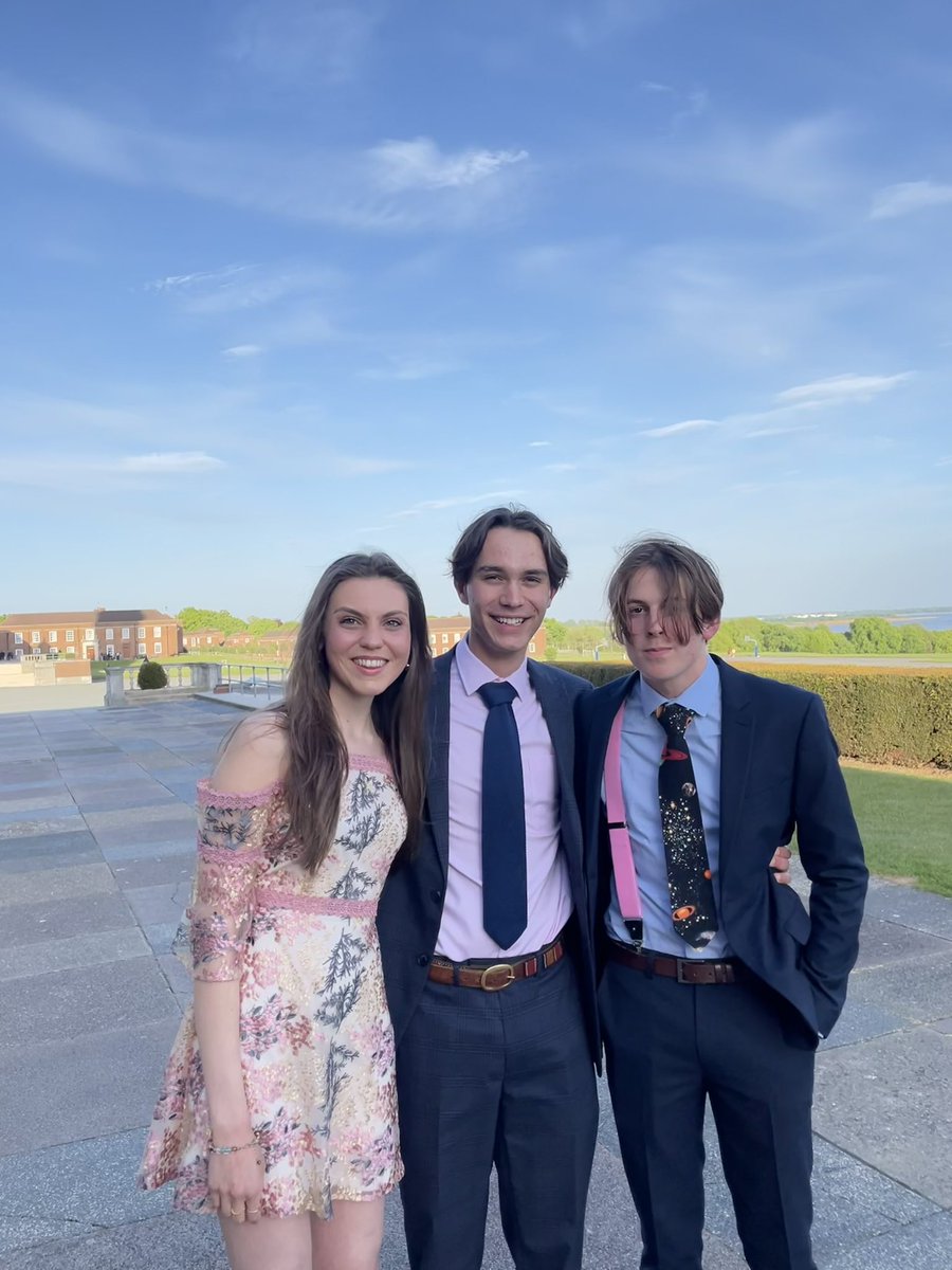 JazSkingle's tweet photo. Last MUN Dinner

@RHS_MUN it was amazing and I’m going to miss it, especially the crazy crises! https://t.co/k3K5nwwBb3