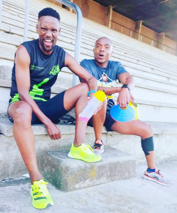 siphiwo_bukani's tweet photo. Gym over everything👊✌️

#MondayCardio🦵 https://t.co/ro8Wna0Um6