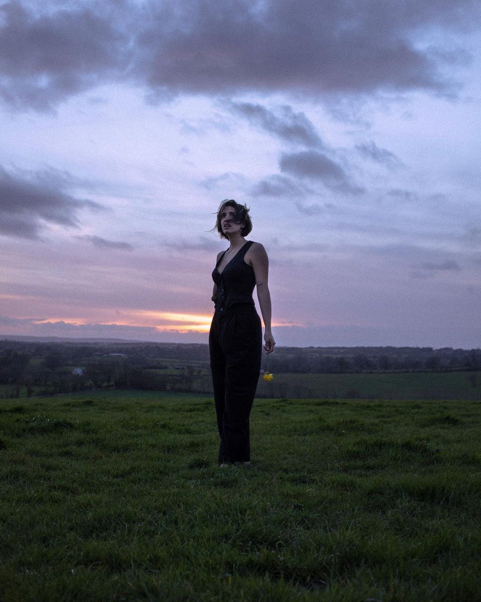 victoriacanal's tweet photo. own me. out friday.
one of my most sacred songs and proudest works to date
a collaborative effort involving
#Yebba
@mooseofrob
#JMost
@doddleoddle
@gretaisaacmusic
#ashleyhess
#samorapinderhughes
@martinlukebrown
@melliottmusic https://t.co/UGeUFH8Iut