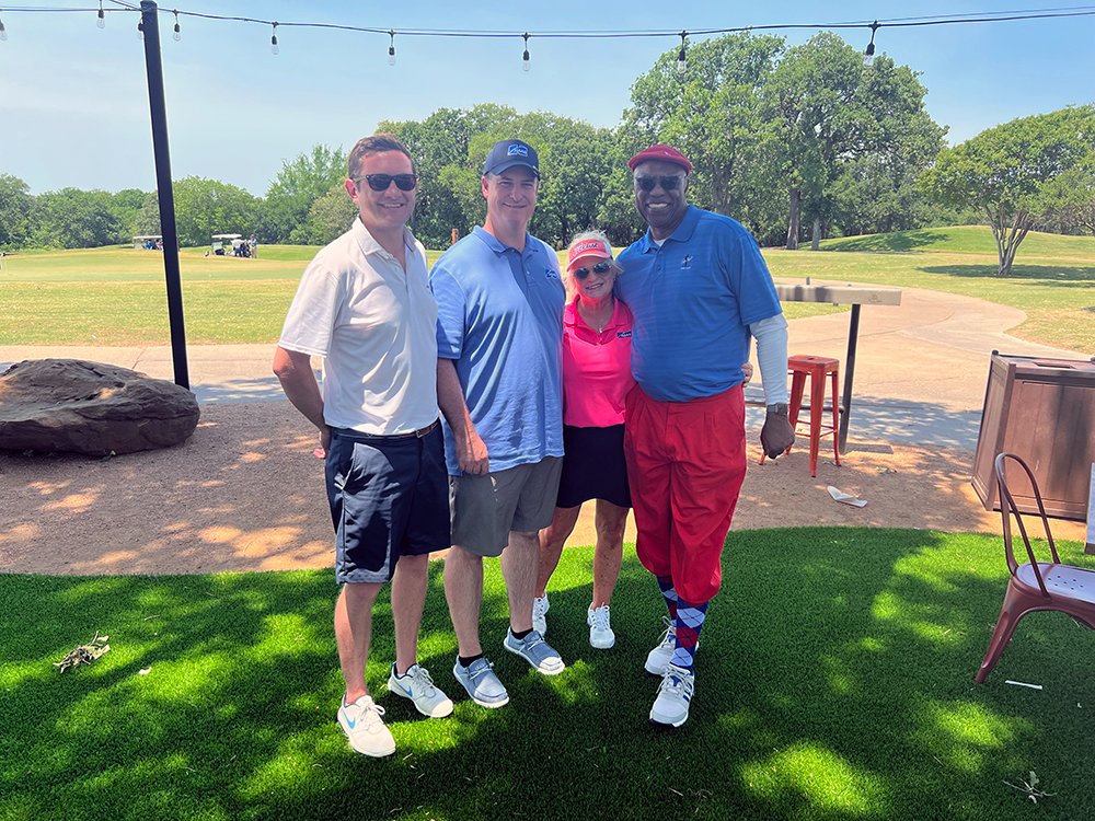 Haag_Global's tweet photo. Johnny Newburn, Jeremy Clark, IAAI-CFI, CFE, Alicia Elliott, and Gordon Welch enjoying the North Texas International Association of Special Investigation Units (IASIU) Golf Tournament today! https://t.co/Dyi5yzj1Sk
