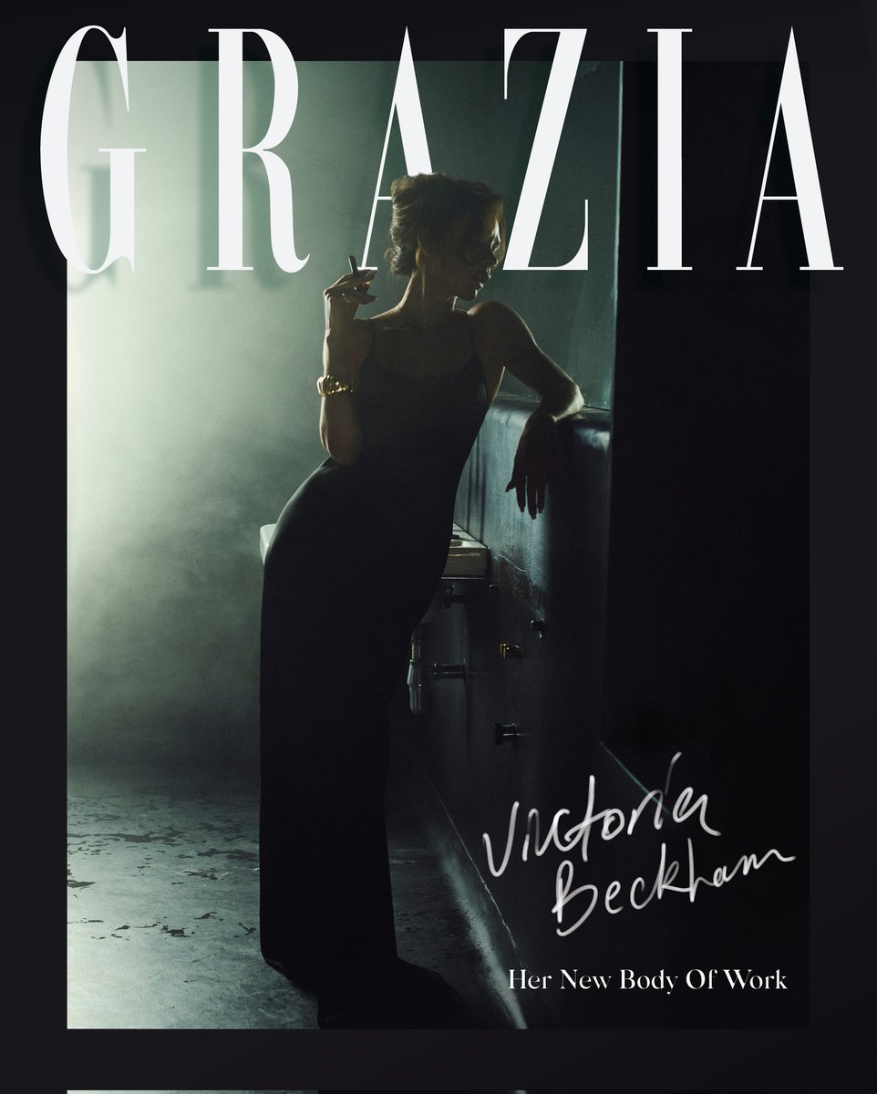 VictoriaBFrance's tweet photo. GRAZIA COVER 📸
Victoria on the cover of Grazia from 14 different countries. ✌🏻

Photographer: Boo George
Stylist: Luke Day
Hair: James Rowe at Bryant Artists
Makeup: Valeria Ferreira at The Wall Group using Victoria Beckham Beauty
Nails: Sharon Baker https://t.co/Sro99F5cB9
