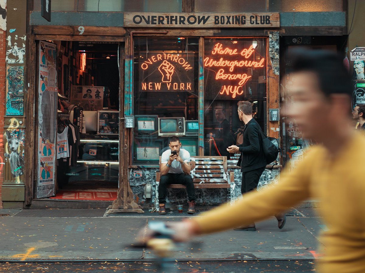 monaris's tweet photo. Moments around the city. / NYC https://t.co/eKzRi16v0M