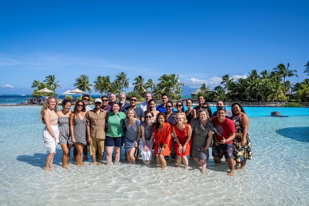 theDiff_erence's tweet image. Our rockstar team alongside @BlueClimate's Youth Ambassadors in French Polynesia co-delivering the #BlueClimateSummit this week! 😎

#climateaction #oceanaction #climateaction #climatechange