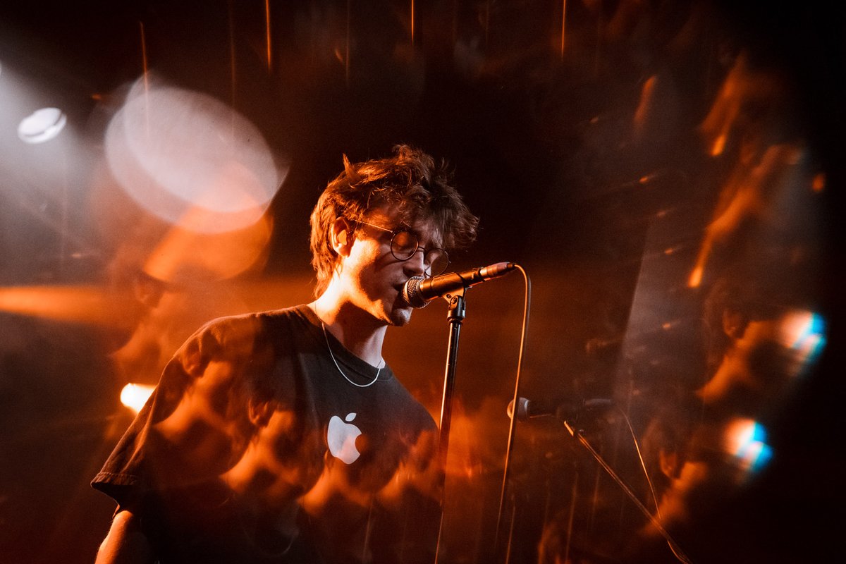 GIG GOER tweet media