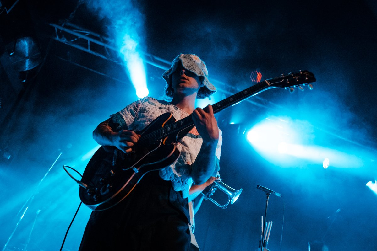 GIG GOER tweet media