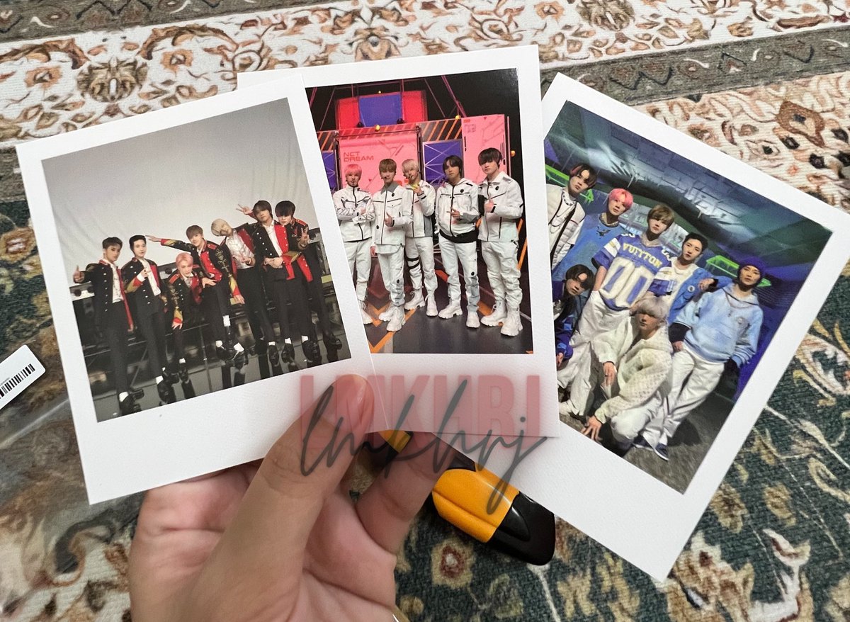 lmkhrj's tweet photo. This came in yesterday i only have time to unbox todayyy, these polaroids are so cute 🥰 thank you @renjun_chang for opening the GO! #rcfeedback https://t.co/8RbtP41Lsa