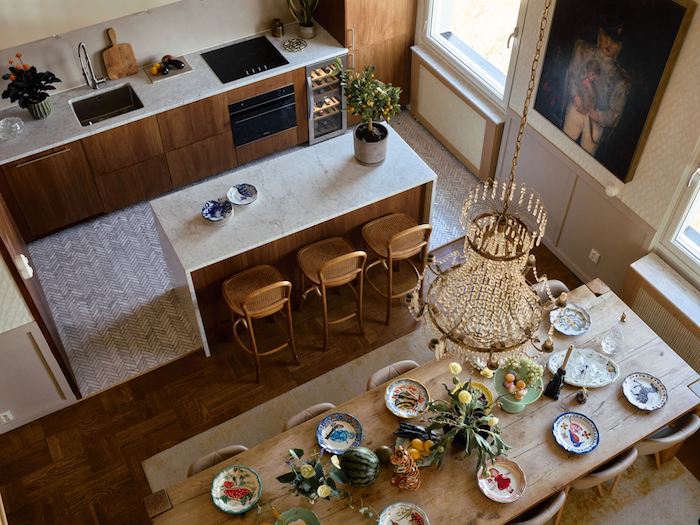 trabosci's tweet photo. Do You Need a Dining Table If You Have a Kitchen Island? https://t.co/SEGKfkeftZ https://t.co/Eze2SjZGQh