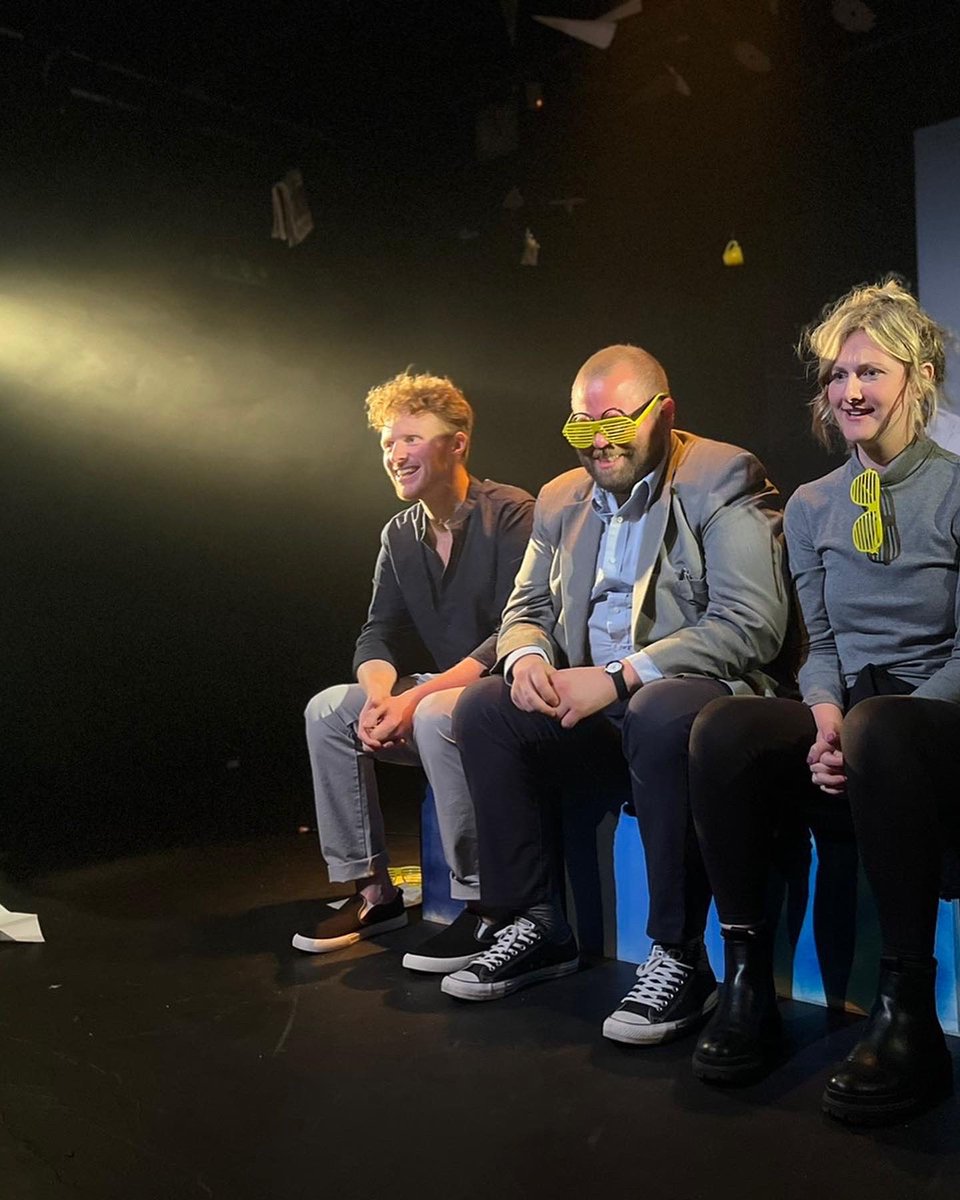 briefpalava's tweet photo. Sneak peek from today’s tech! 👀 We’re ready for take off tomorrow! 🎭 

We open at 7:30pm @BrocJackTheatre London, get your tickets here: https://t.co/fQ23QeBFqo

✈️ Flightpath ✈️ @BrocJackTheatre London until 28th May. 

#londontheatre #glasgowtheatre #newwriting https://t.co/7jQgQfs8Cx