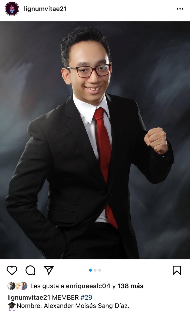 Melissa_Peguero's tweet photo. Este joven es Alexander Moises Sang Díaz. Fue compañero del colegio de mi hermano y está desaparecido. Si alguien lo ha visto, por favor contactar al número 829-409-6719 
@DesaparecidosR 
@CDN37 @elnuevodiariord @ListinDiario https://t.co/wRhmDzsja4