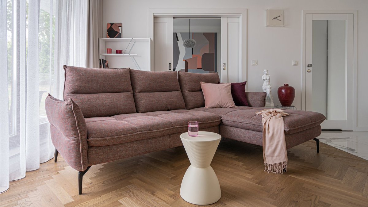smrtfurniture's tweet photo. https://t.co/LoR4jD0GTs #furniture #shoplocalmississauga #misson #interiordesign #gta #toronto #sofashopping  #condo #condoliving #enjoylocalmississauga https://t.co/Ym71hySsUb