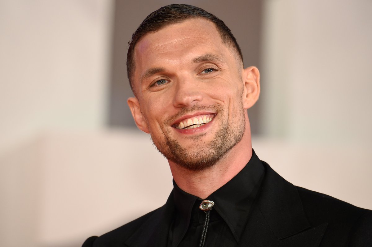 NetflixGeeked's tweet photo. The galaxy of Zack Snyder's Rebel Moon continues to expand! Ed Skrein, Fra Fee, Rhian Rhees and Cleopatra Coleman are now joining what is an already stacked cast. https://t.co/GVzuVKX54n