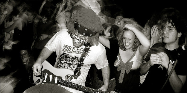 Visit our *Bands We Like* page for some solid new music recommends - and then go see them play ✨🎶
ohmyrockness.com/bands