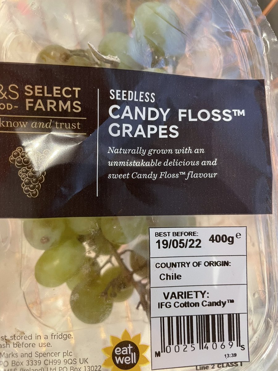 mottie81's tweet photo. Has anyone noticed a decline in the quality of @marksandspencer fruit. I mean look at these….premium cost zero quality https://t.co/8IdBAKAtIk