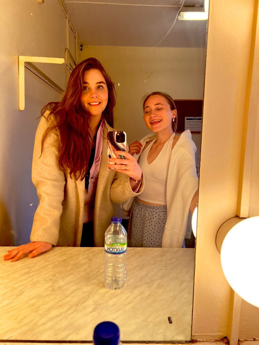 haylmitchell's tweet photo. We have arrived! 

@Clara_Coslett #StephPutson 💕

@ThePomegranate https://t.co/qONdceRCZa