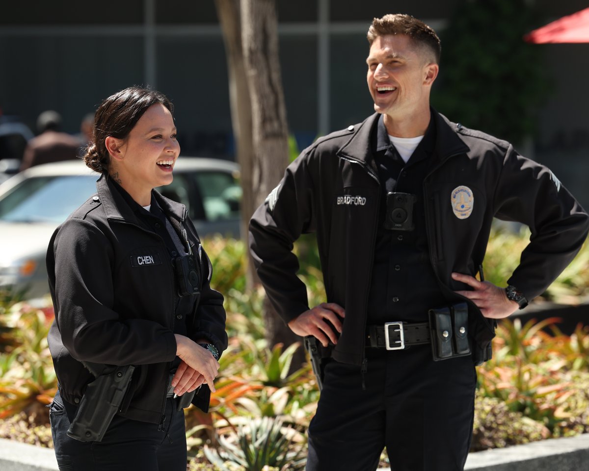 therookie's tweet photo. Who's still replaying *that* #Chenford moment from last night's #TheRookie? 🥰 Good news is you can Stream on Hulu! 😉 https://t.co/BEZJt585sd