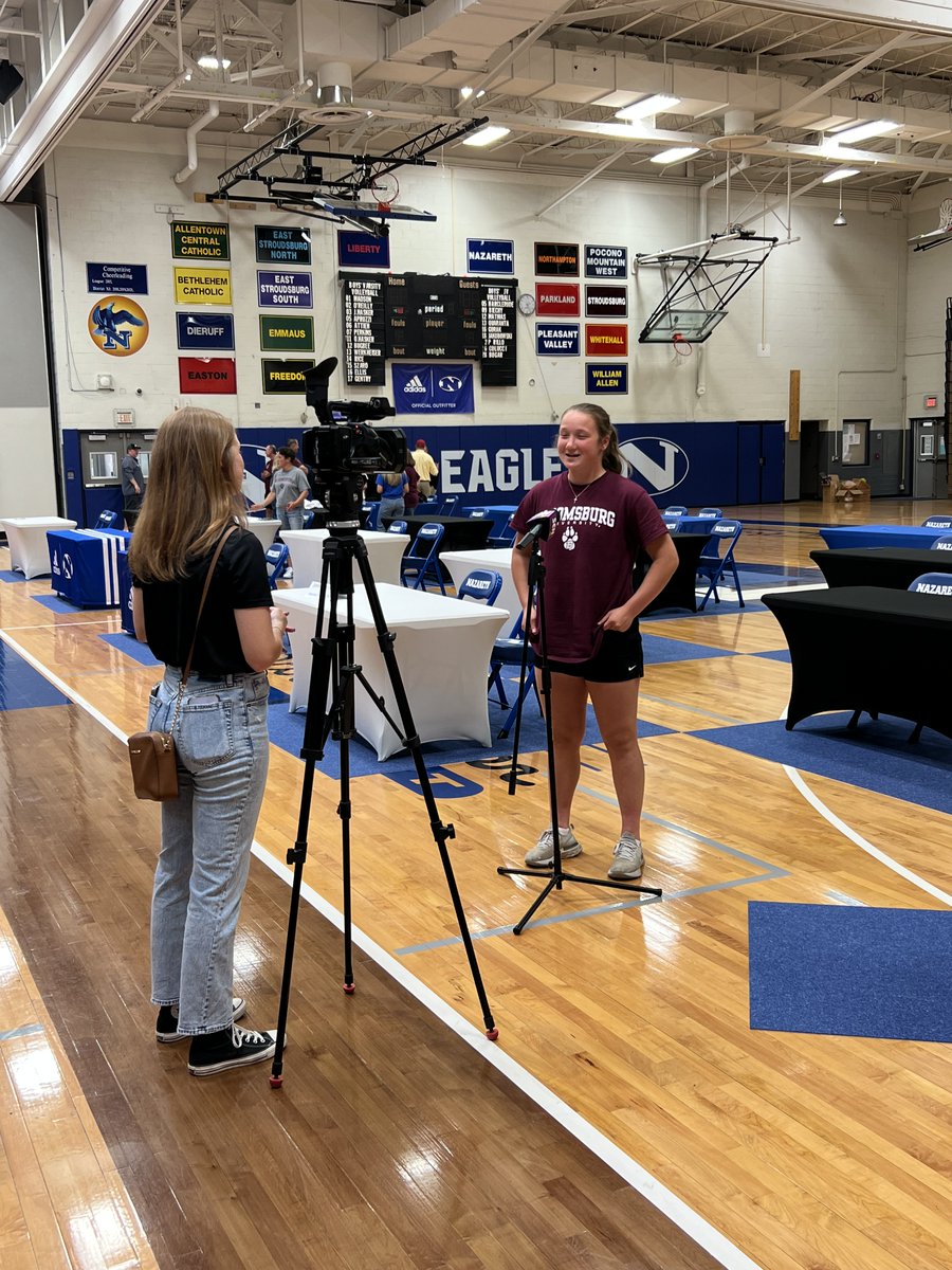Another successful Signing Ceremony for the Class of '22! Looking forward to seeing all the amazing accomplishments ahead of these 32 student-athletes! Congratulations to the kids and their families. #NazarethProud #GoBlueEagles