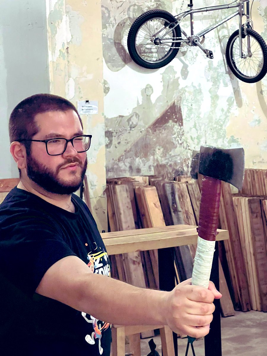 CodelyTV's tweet image. 🪓🪓🪓

Afinando el tiro para la #CodelyKeynote del miércoles. NO HAY FALLO.

Estaremos a la altura del hype que se está generando. 🤝🎩