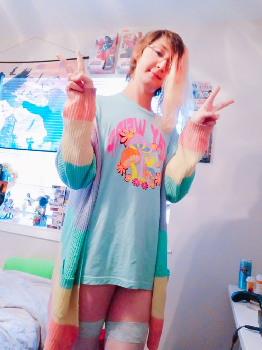 Loyce Nivens’s pics and videos