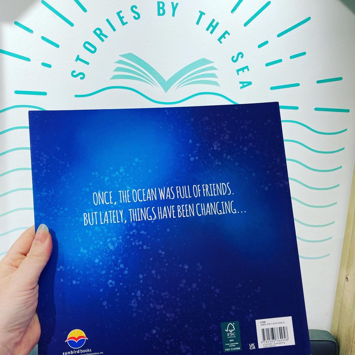 stories_sea's tweet photo. A gorgeous picture book all about the effects of climate change on our oceans. https://t.co/vfqsOacTf0