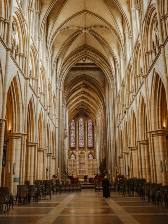 AlvertonHotel's tweet photo. Often found exploring the county's most beautiful corners, photographer Beki Hook knows all the best spots in #Truro. 

In today's #SundayScroll you can discover what's on Beki's bucket list to help plan your itinerary exploring the city, here ->

https://t.co/oj4pAFJOMU https://t.co/pe6oL6cMQW