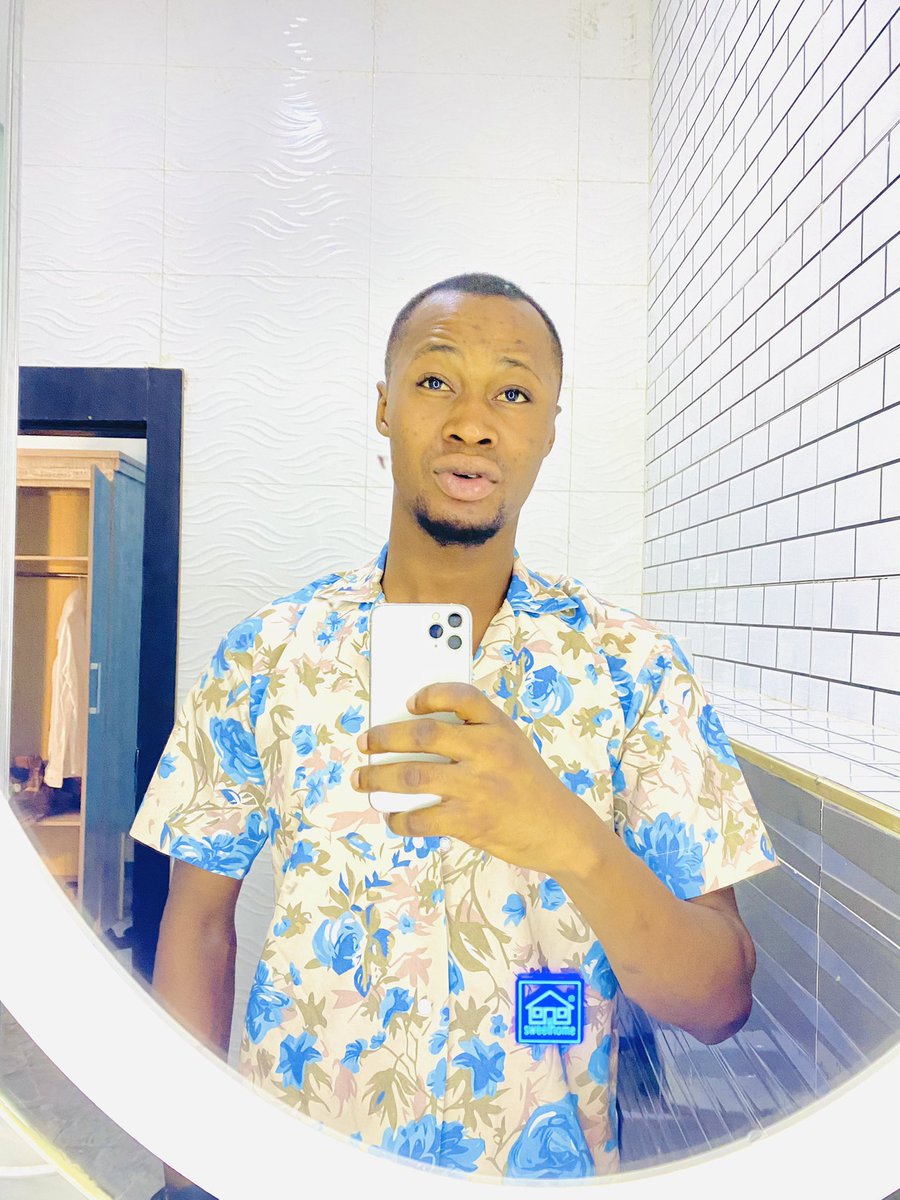 ExpensiveArab's tweet image. 🗼🗽