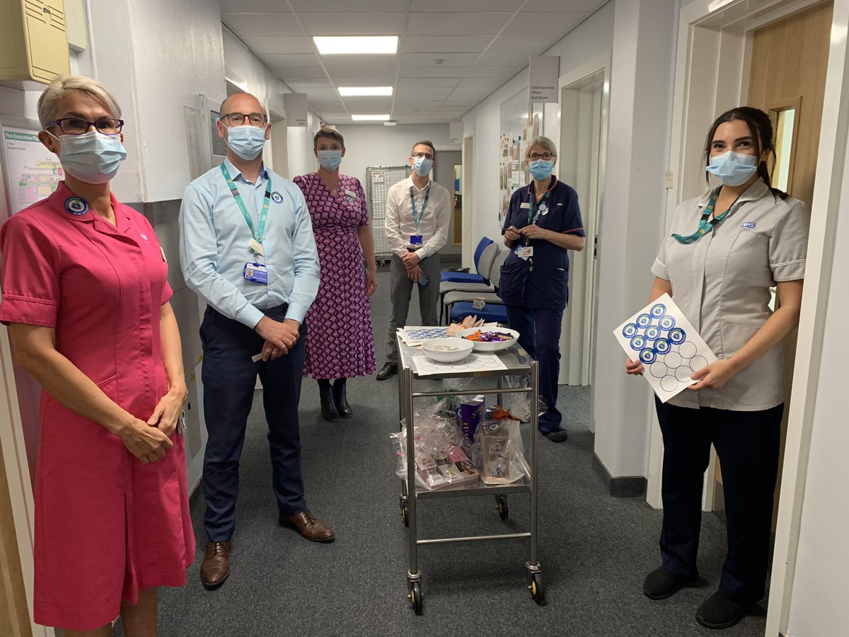 Brilliant start to safeguarding week <a href="/SheffChildrens/">Sheffield Children's</a> had some fantastic safeguarding conversations today on the acute site. Meeting the exec team @Sally_Shearer <a href="/ruthbrown71/">Ruth Brown</a> 🥳