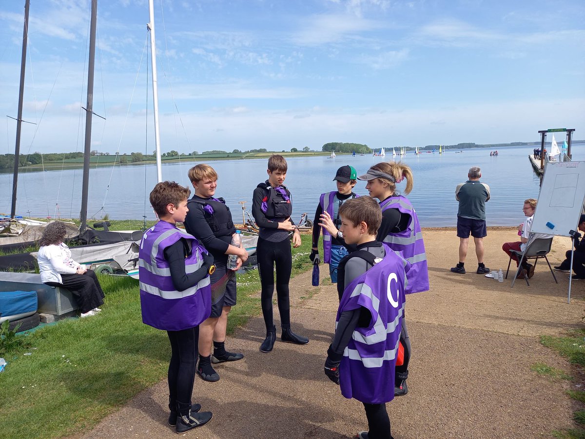 SpedeSailing tweet media