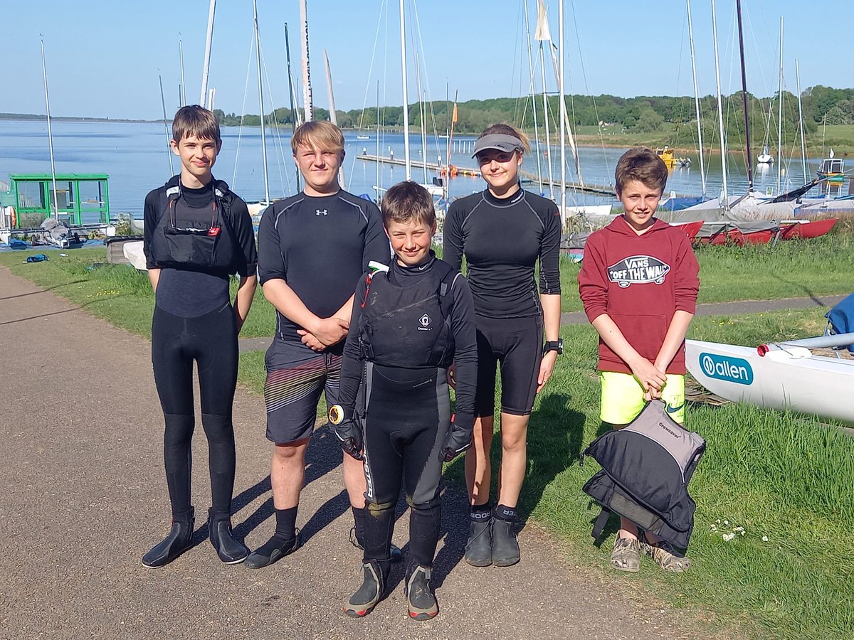 SpedeSailing tweet media