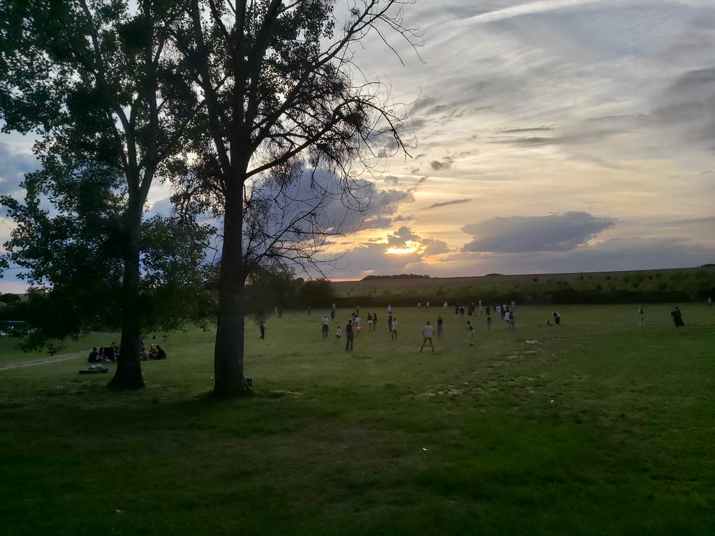 kuypersc's tweet photo. Relaxing time in the Loire Valley. #loire2022 @ISB_MS https://t.co/Hen7GycUXc